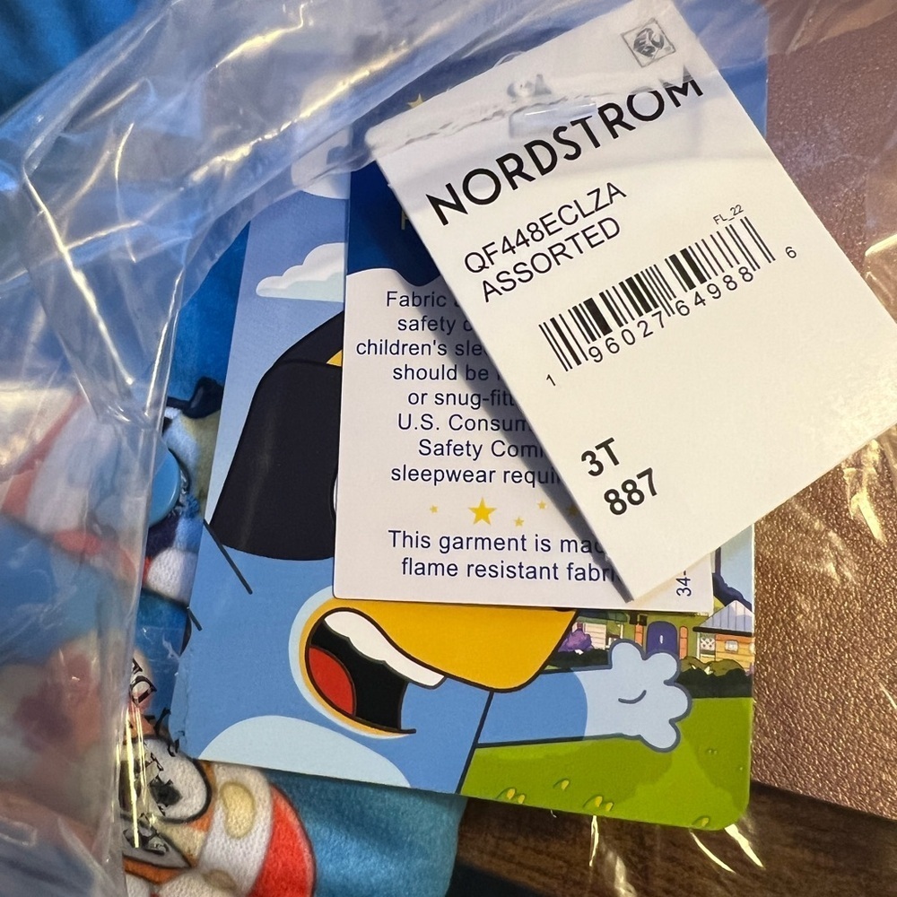 Nordstrom Bluey Super Soft Pajama Set Size 3T::NWT:: - Picture 2 of 5
